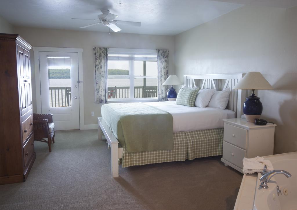 Edgewater Resort Ephraim Buitenkant foto